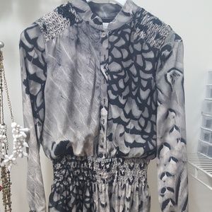 Long sleeve gray dress